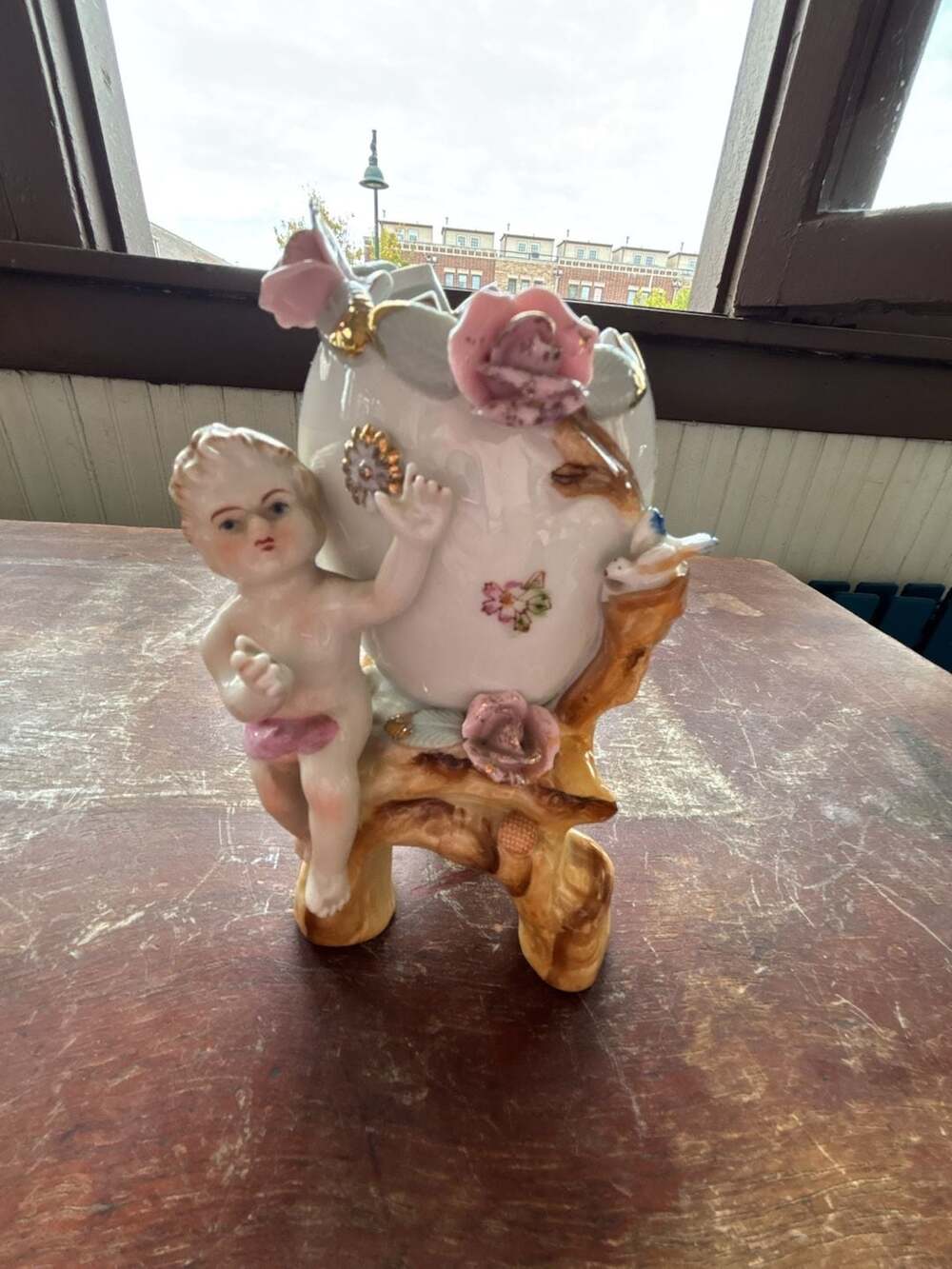 Vintage Ucagco Cherub Gold Trim Bird Flowers Angel Egg Vase Planter
